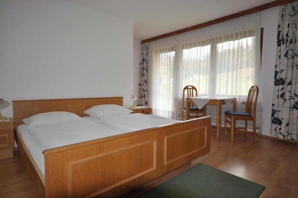 Gaestehaus Pension Edelweiss Кользас Экстерьер фото